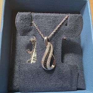 JTV SS 925,  20" Teardrop Pendant Necklace with Blue and White Accents